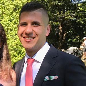 Meet your Posher, Nicholas